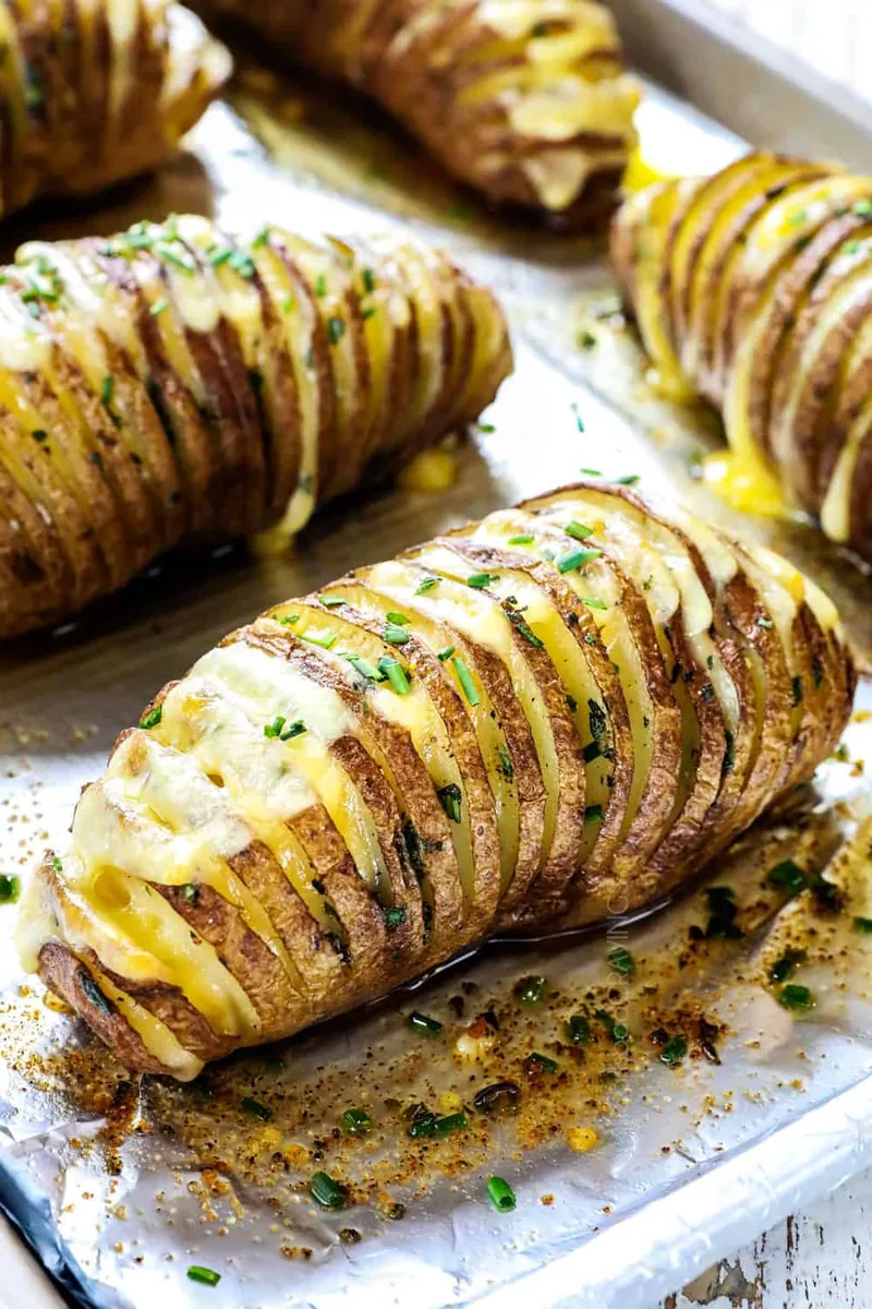 Garlic Thyme Hasselback Potatoes