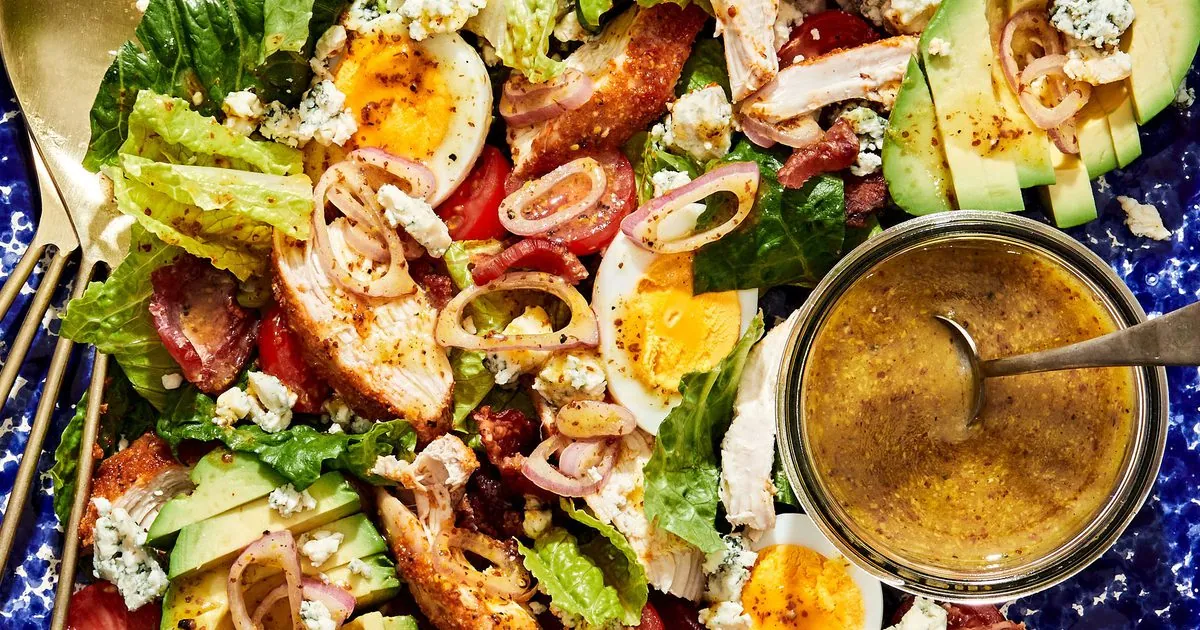 Classic Cobb Salad
