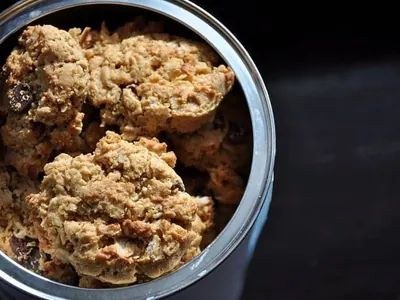 Five Ingredient Peanut Butter Cookies
