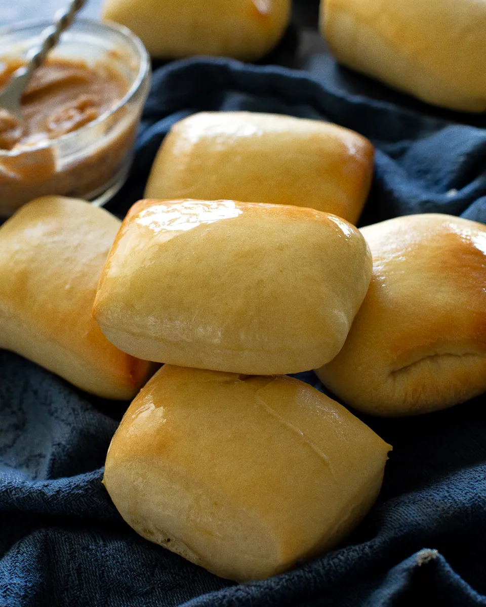 Honey Dinner Rolls