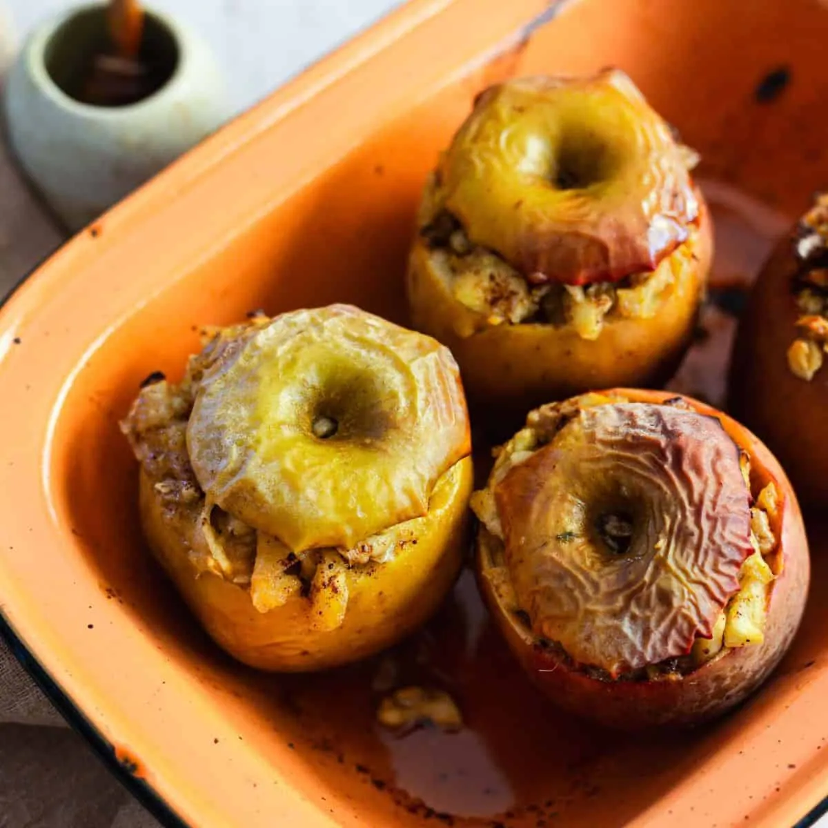 Honey Walnut Baked Apples
