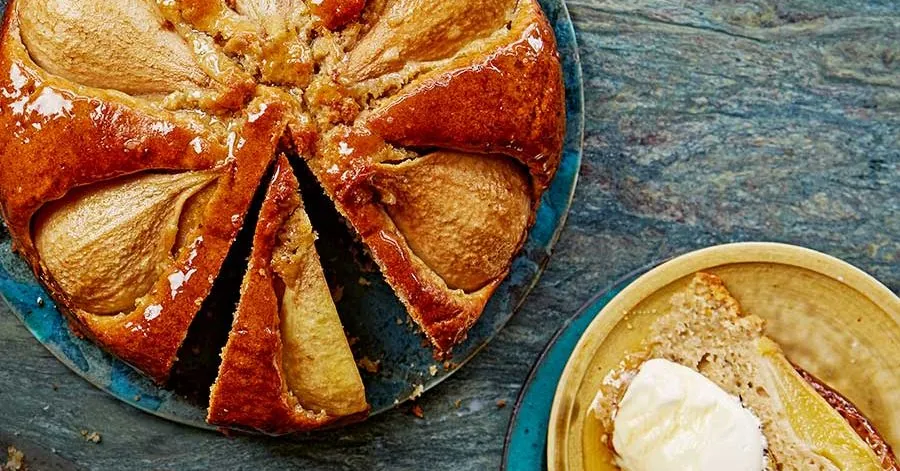 Pear Yogurt Spelt Cake