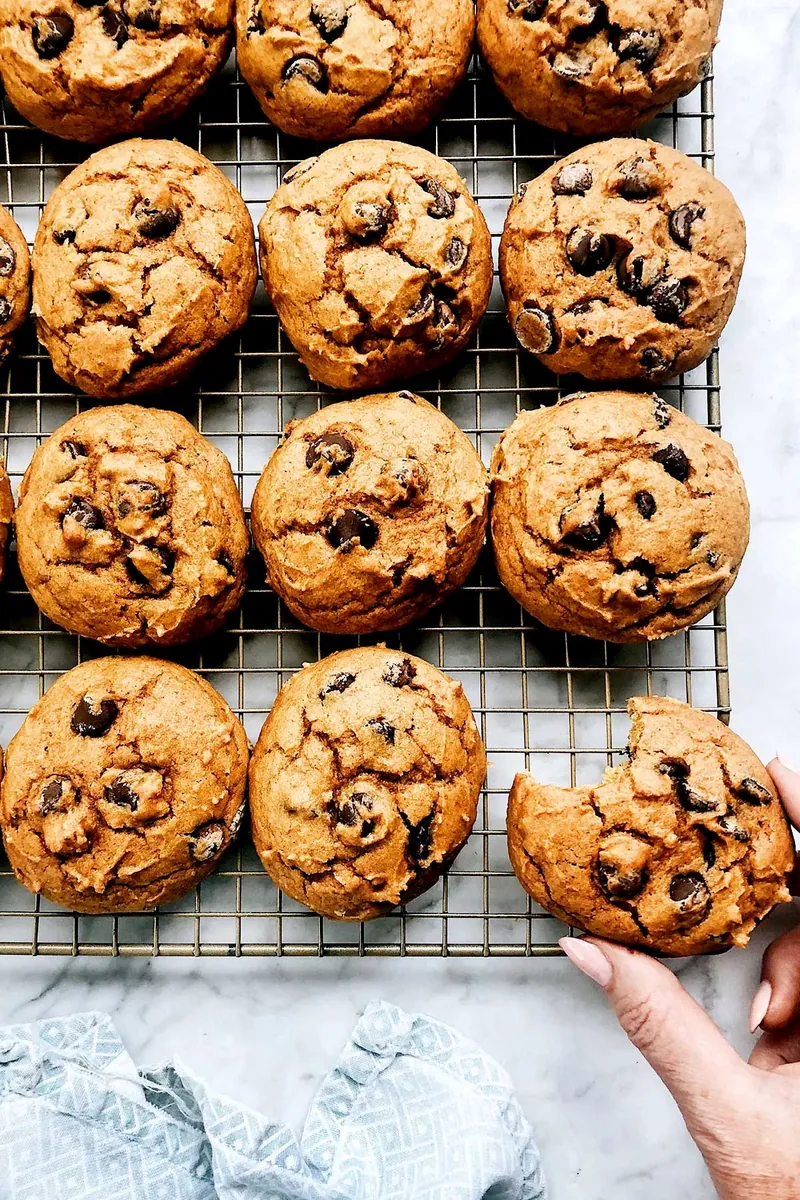 Pumpkin Chocolate Chip Cookies (24 servings)