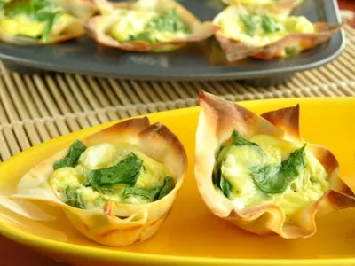 Spinach Feta Wonton Cups