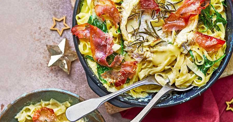 Baked Camembert Alfredo Pasta