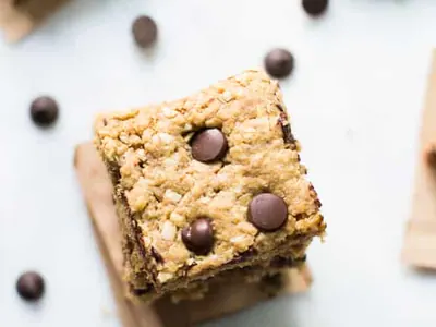 Peanut Butter Chocolate Chip Bars