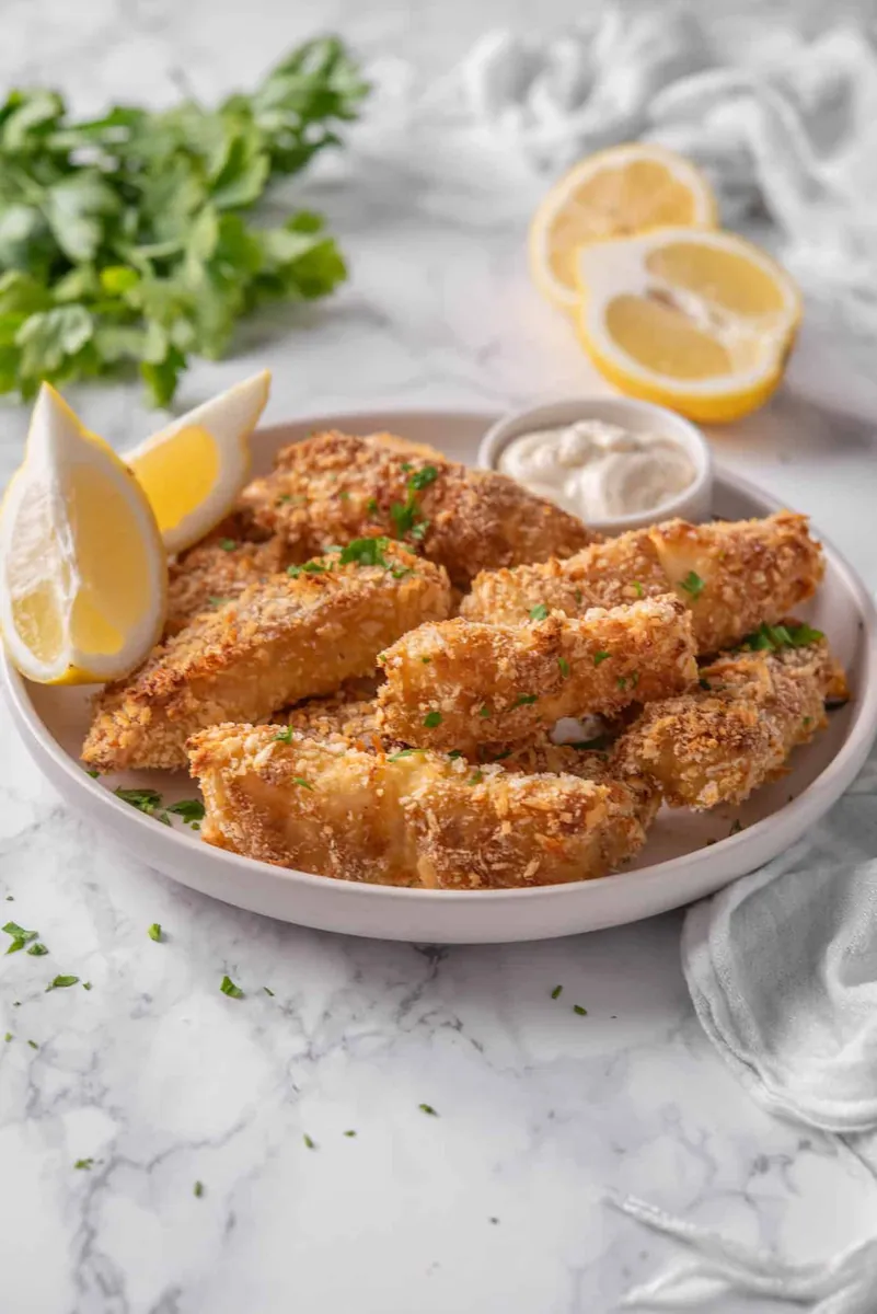 Baked Fish Sticks with white fish (tilapia
