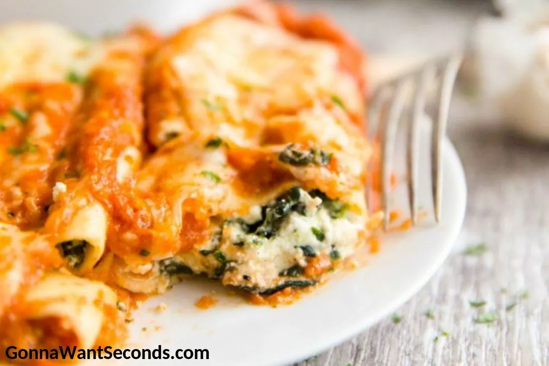 Spinach Ricotta Cannelloni with mozzarella