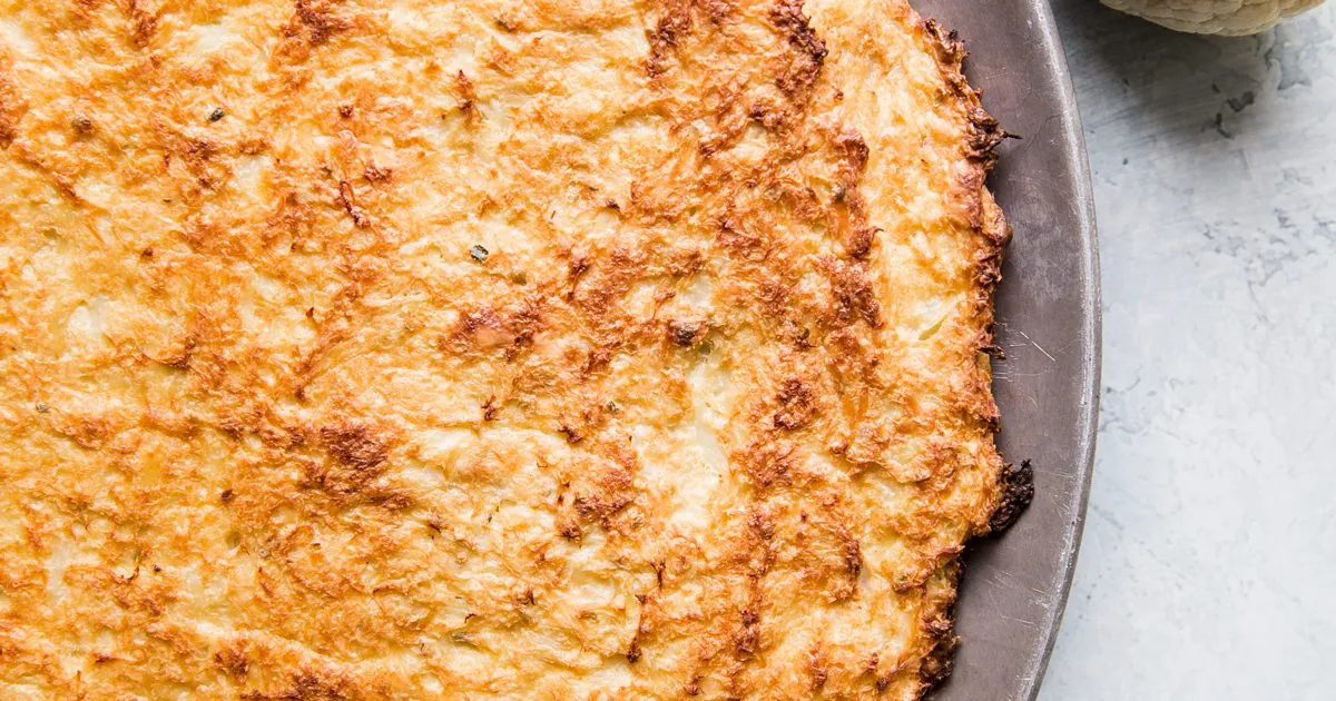 Cauliflower Pizza with Mozzarella