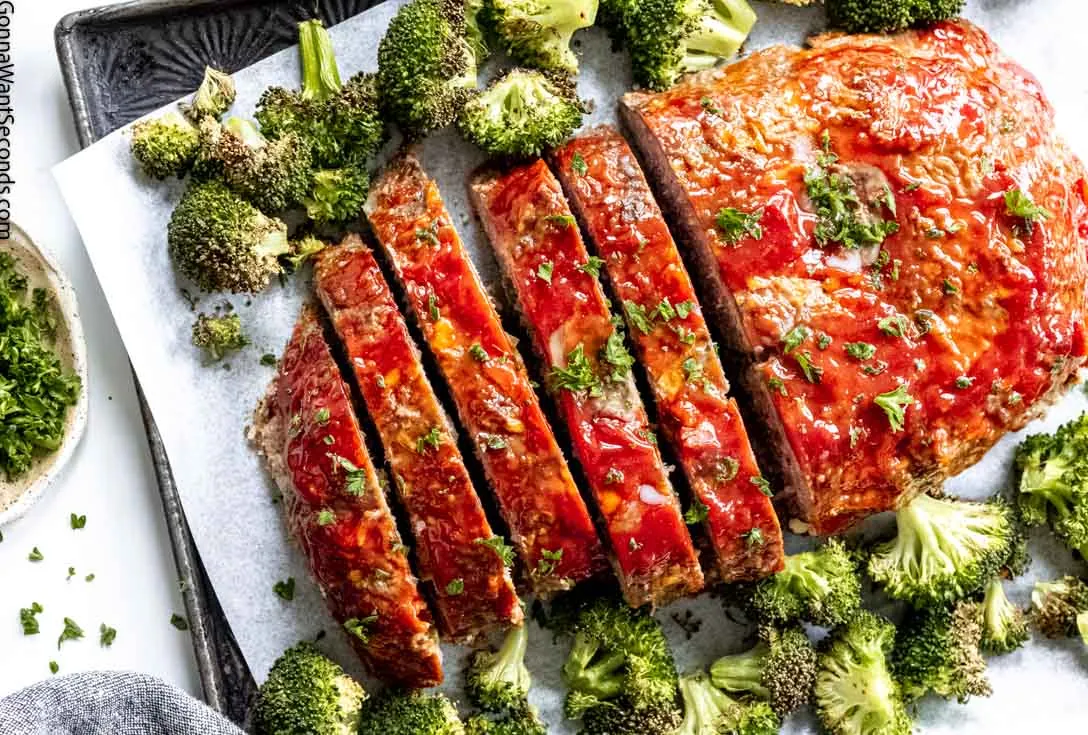 Cheddar Cracker Meatloaf