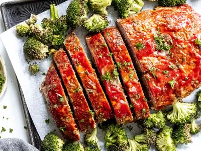 Cheddar Cracker Meatloaf