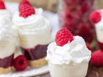 Raspberry Cheesecake Shooters