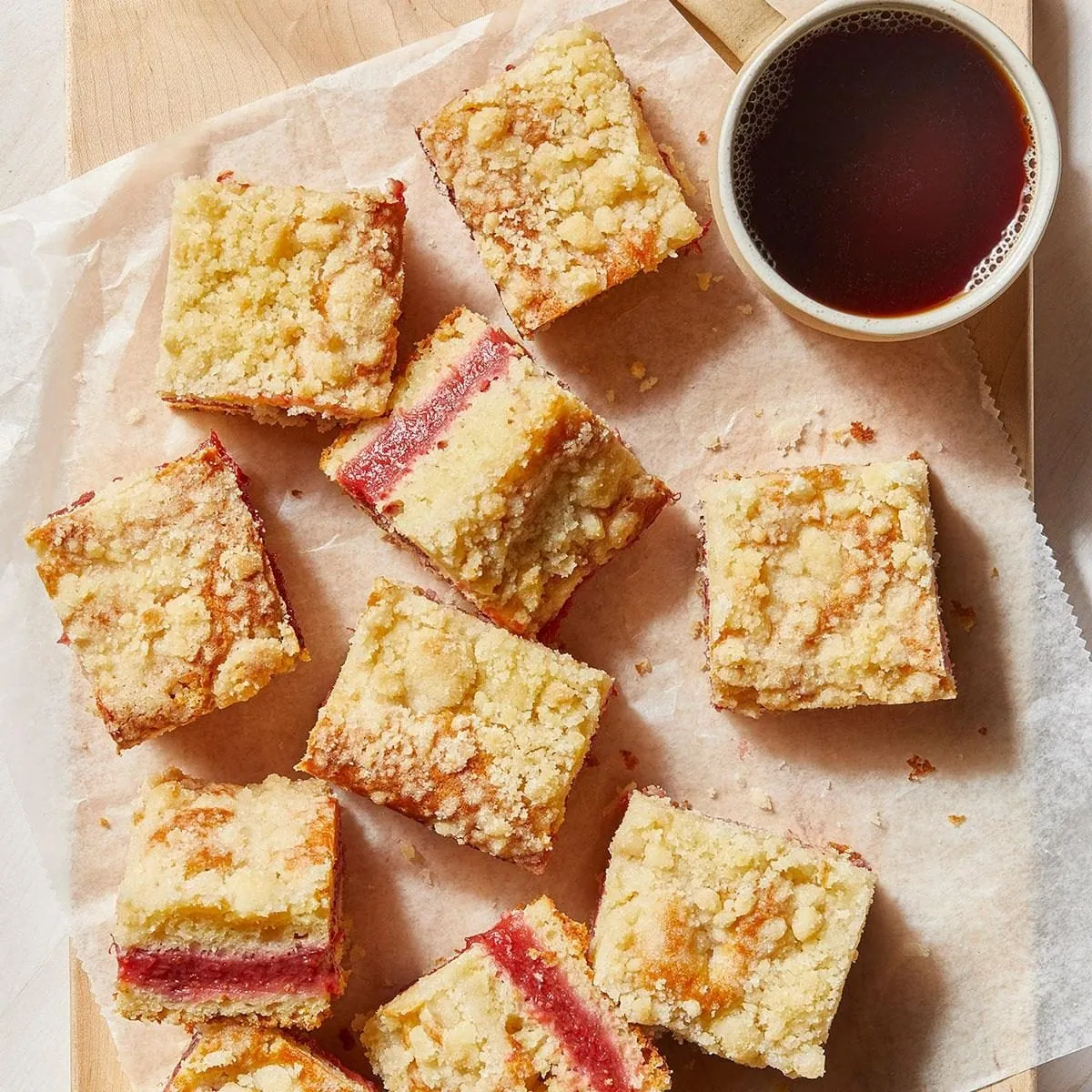 Strawberry Rhubarb Coffee Cake