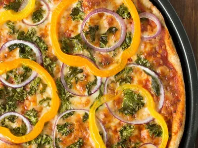 Kale Pepper Red Onion Pizza