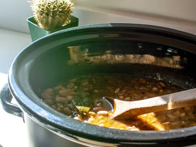 Slow Cooker Pinto Beans