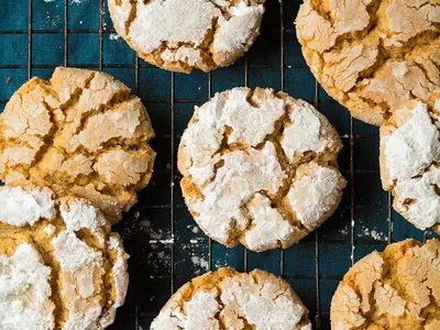 Peanut Butter Crinkle Cookies