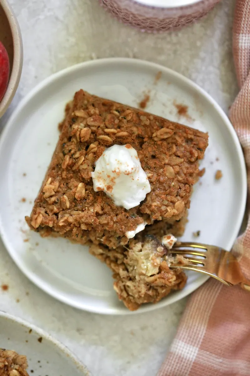 Peach Almond Baked Oatmeal