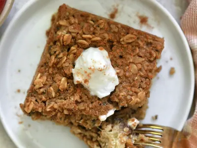 Peach Almond Baked Oatmeal