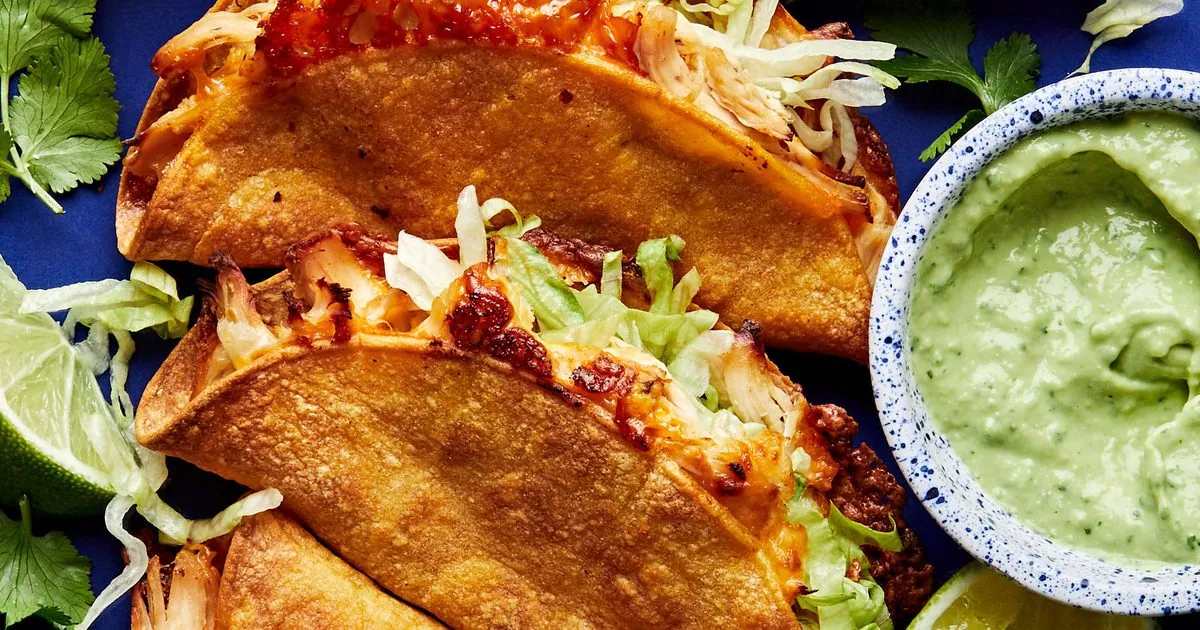 Crispy Chicken Tacos with tortillas