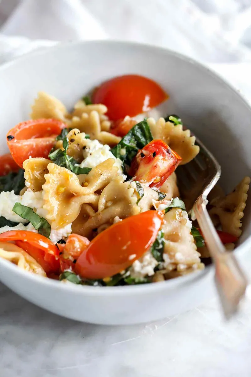 Fresh Tomato Ricotta Pasta