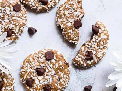 Coconut Protein Cookies
