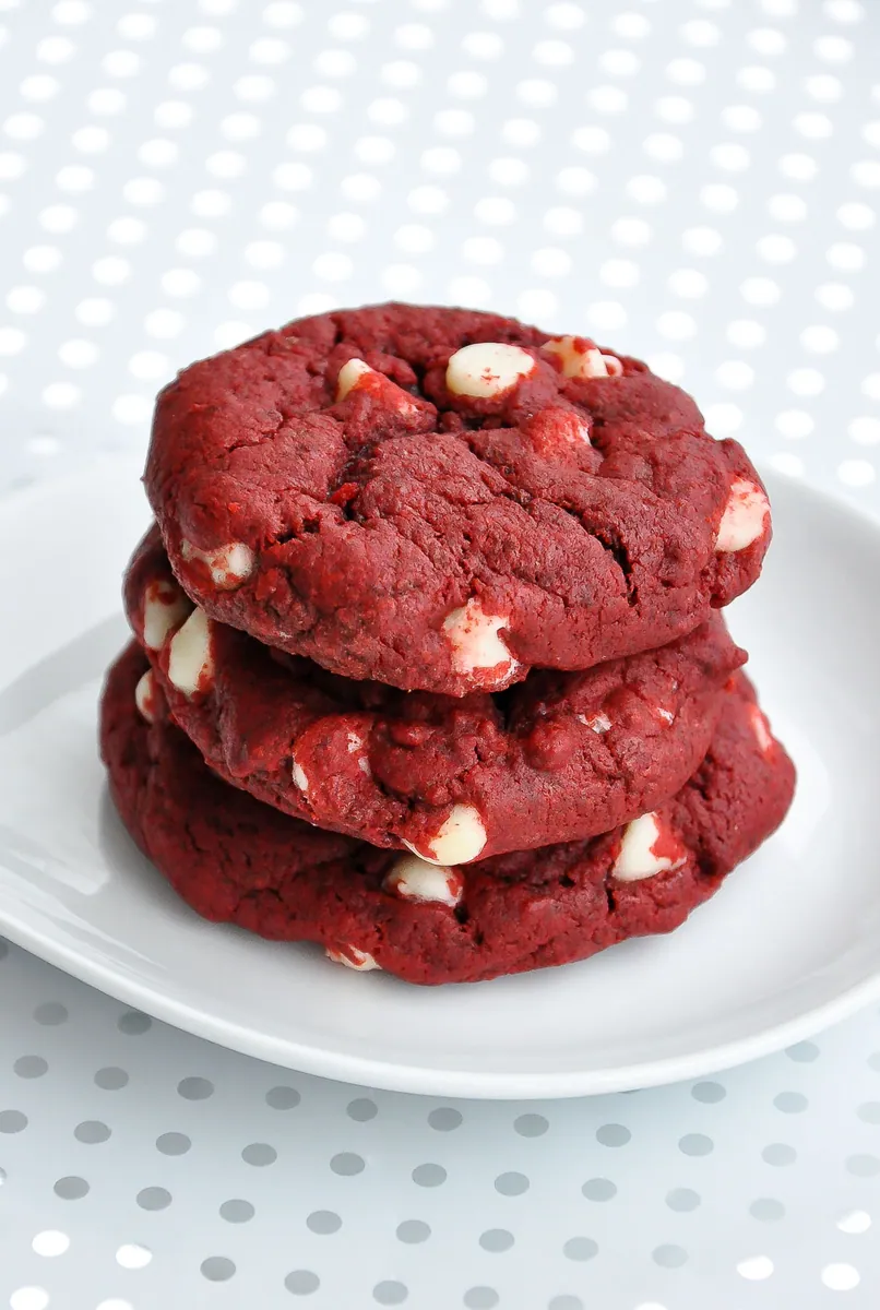 Red Velvet Cake Cookies