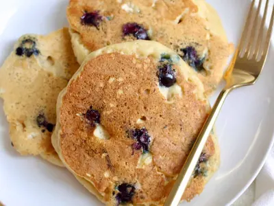 Lemon Blueberry Pancakes with berries