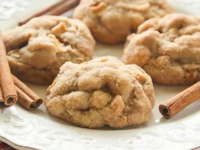 Apple Cinnamon Cookies