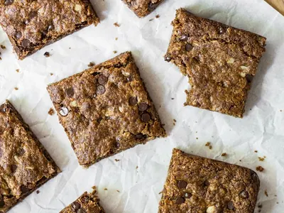 Cinnamon Oatmeal Cookie Bars