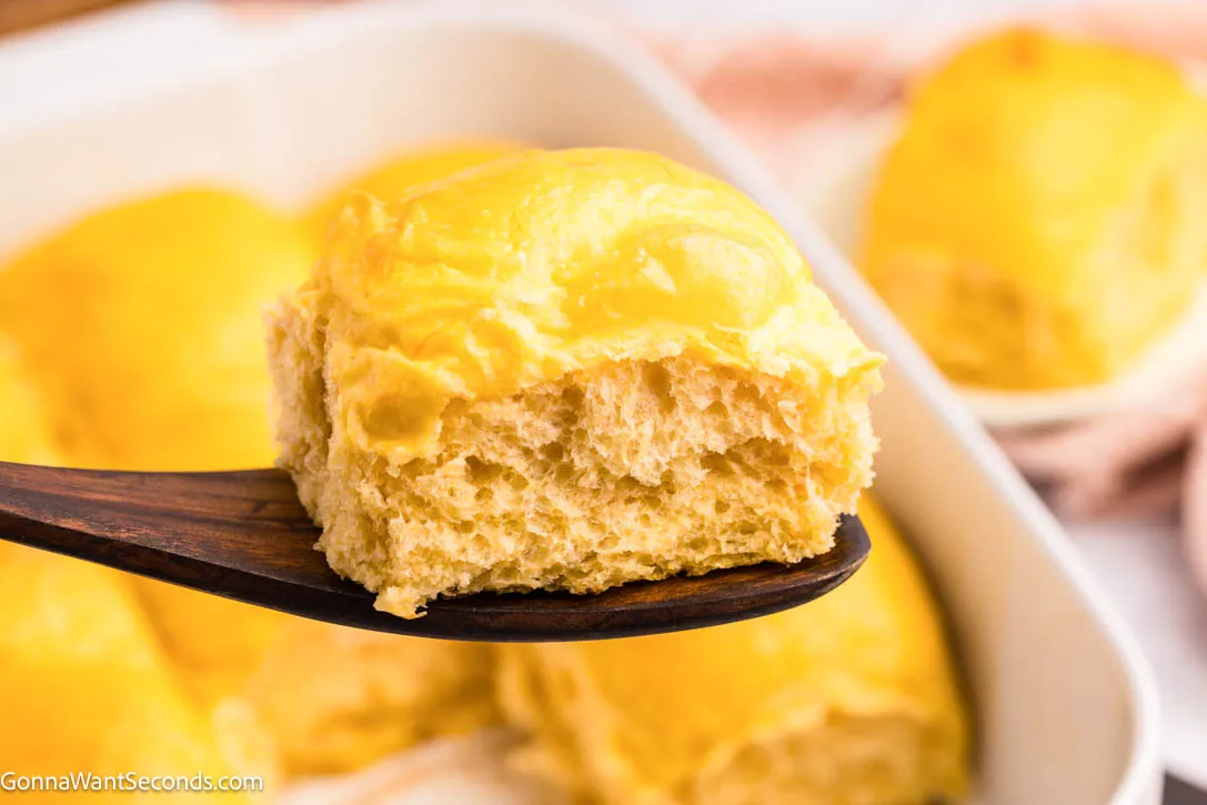 Sweet Potato Dinner Rolls
