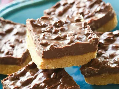 No-Bake Chocolate Peanut Butter Bars