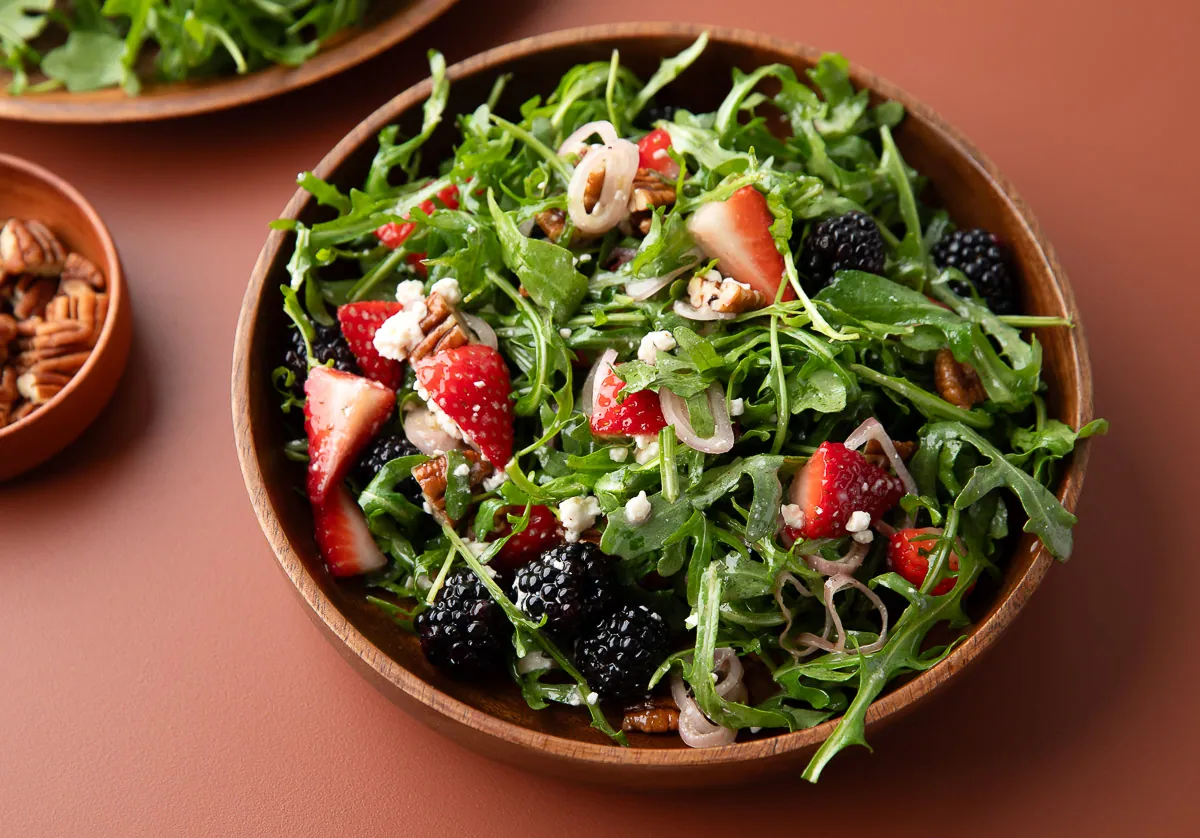 Arugula Berry Pecan Salad