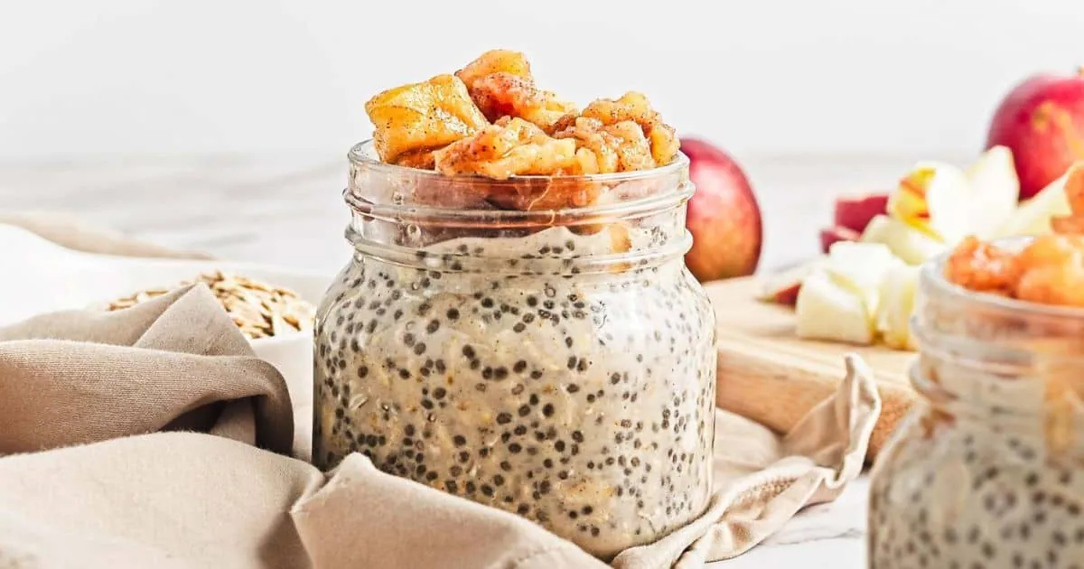 Apple Pie Overnight Oats