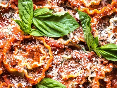 Four Cheese Mushroom Lasagna Rolls