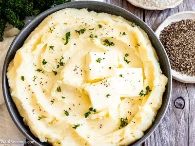Garlic Mashed Potatoes with heavy cream
