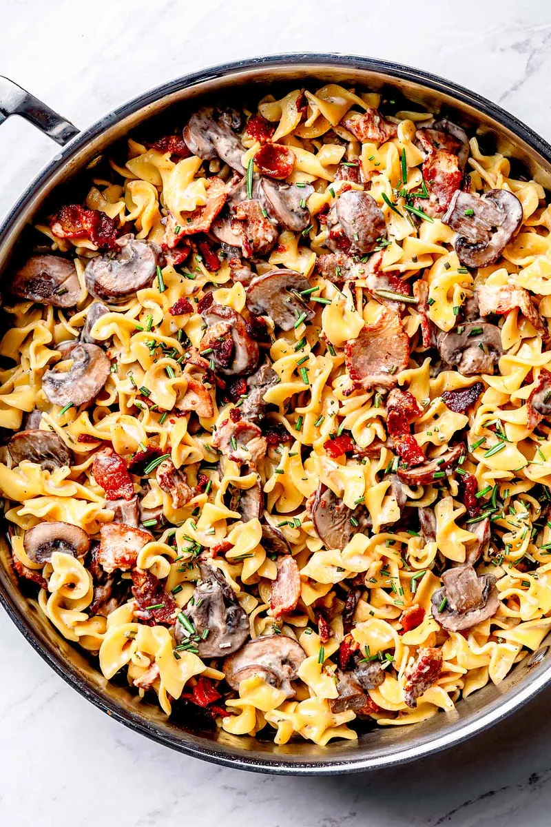 Creamy Bacon Mushroom Pasta