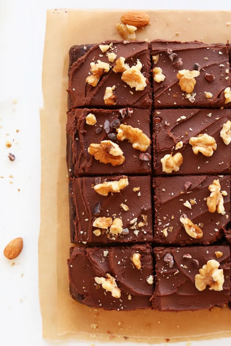 No-Bake Vegan Brownies
