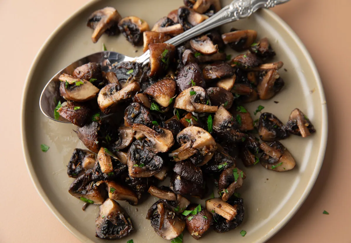 Garlic Roasted Mushrooms