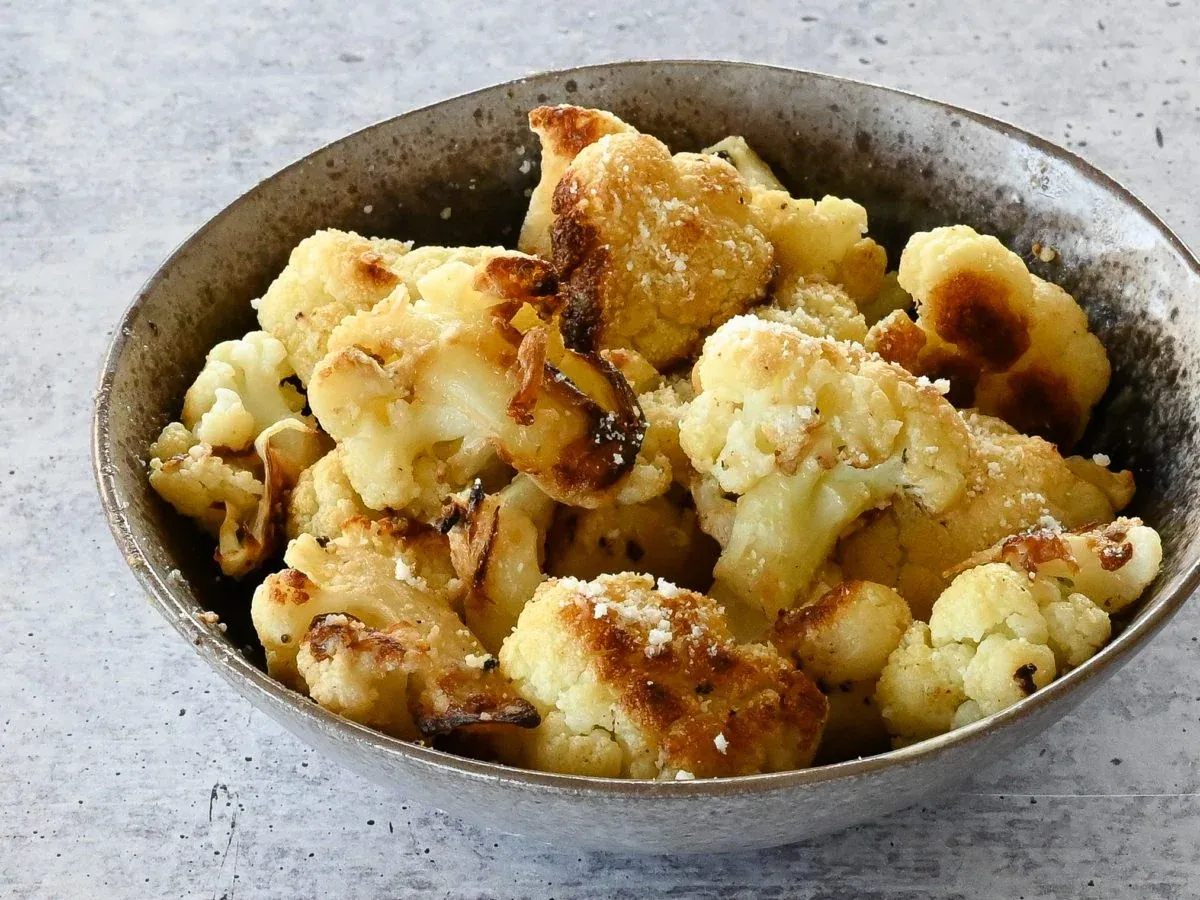 Roasted Cauliflower with blue cheese
