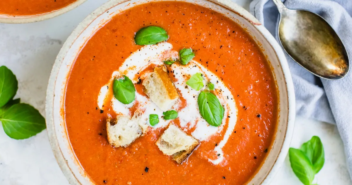 Creamy Tomato Soup with chicken breast