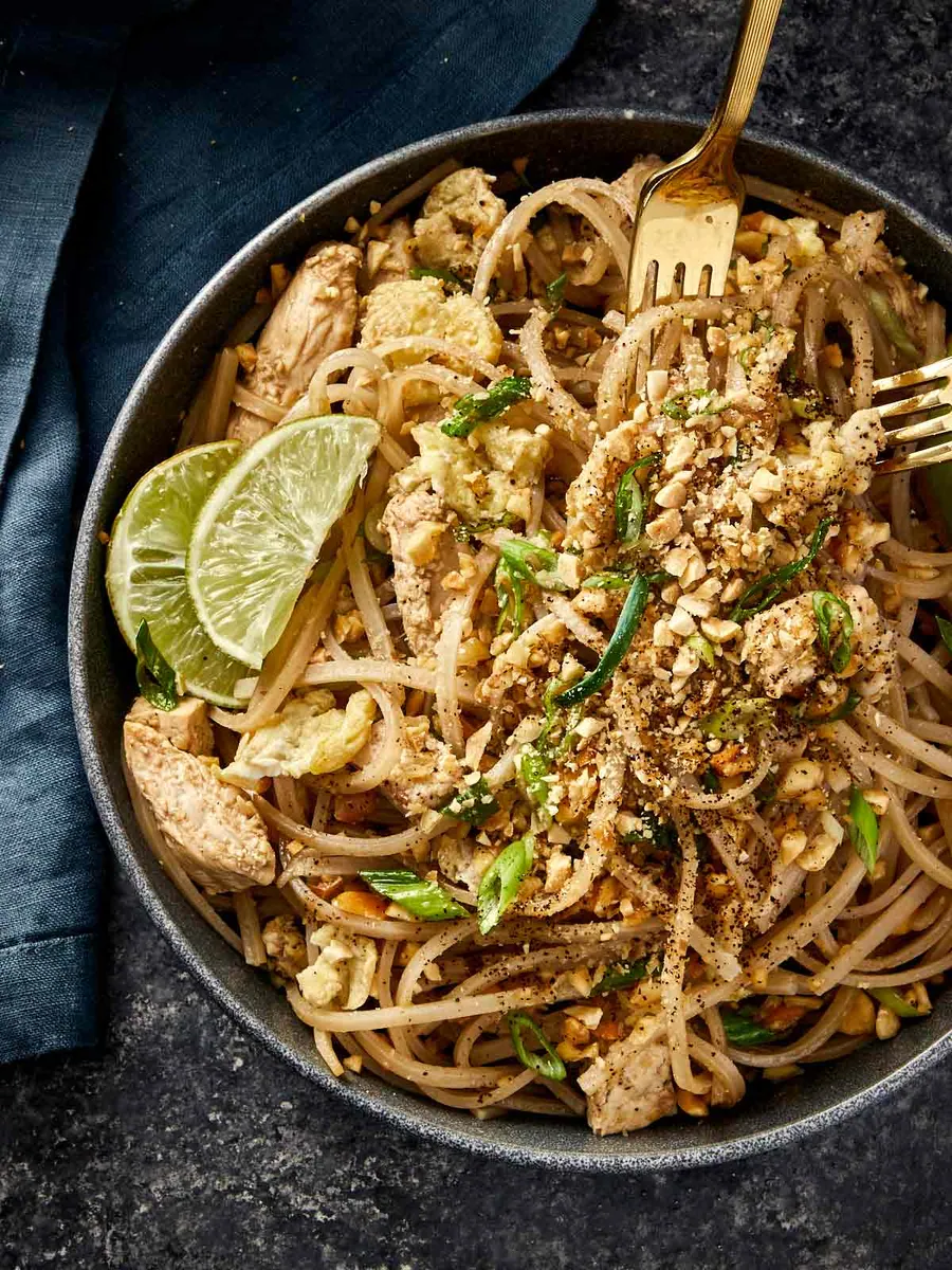 Chicken Tofu Pad Thai
