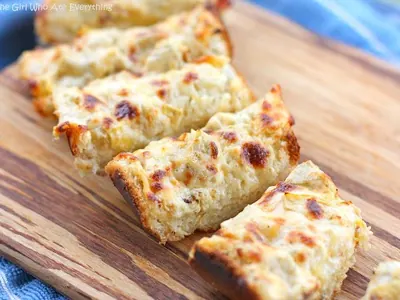 Artichoke Cheese Bread