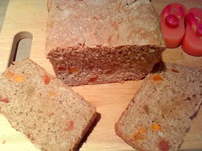 Oat Wheat Fruit Bread