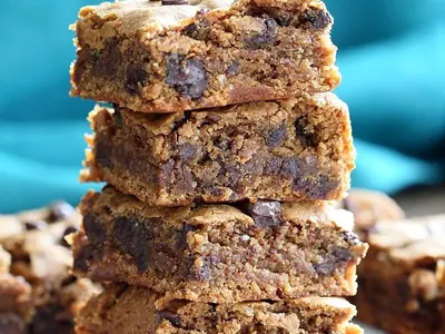 Almond Butter Blondies