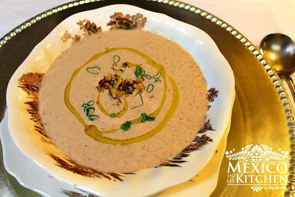 Creamy Pecan Soup
