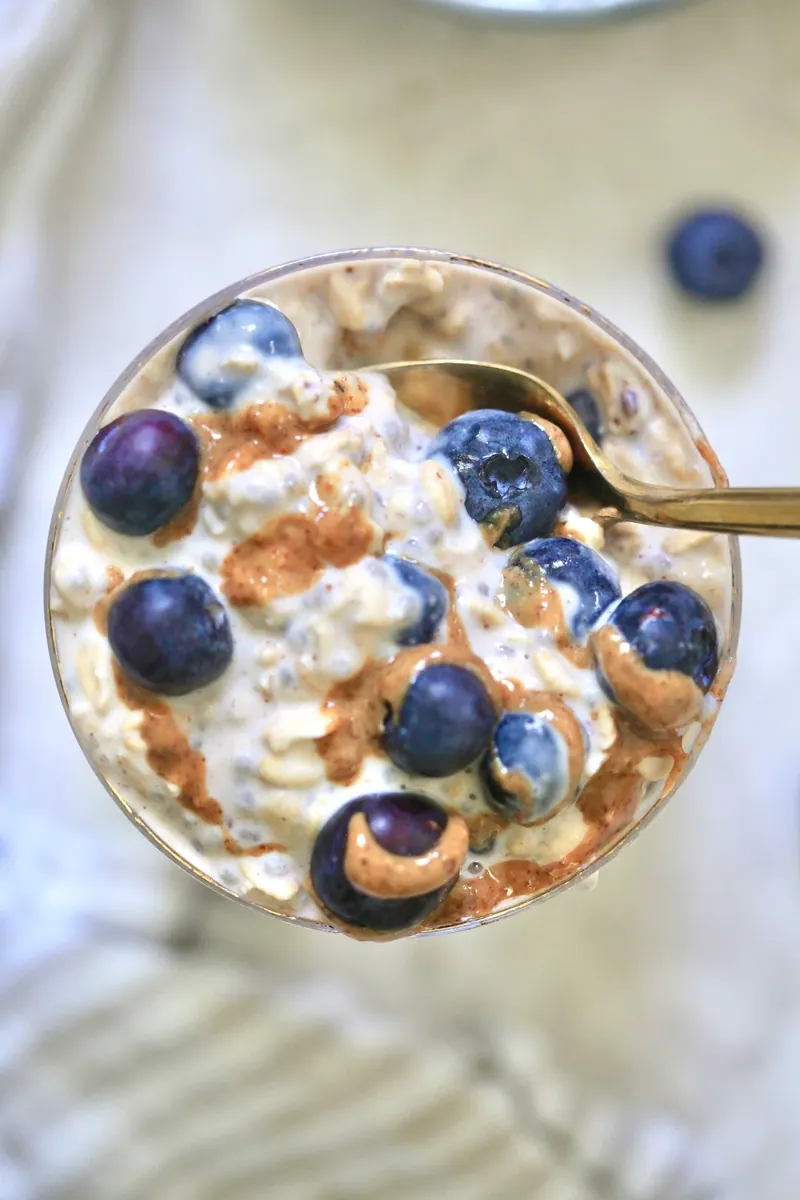 Creamy Blueberry Overnight Oats