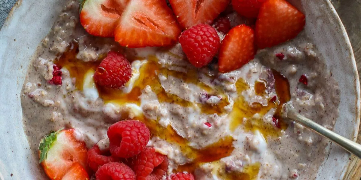 Berries and Cream Oatmeal
