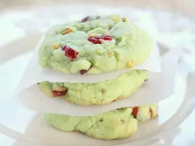 Cranberry Pistachio Cookies
