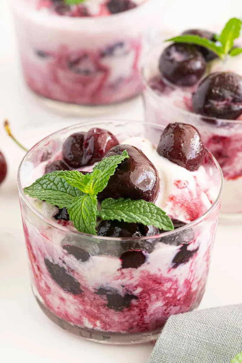 Classic Cherries Jubilee