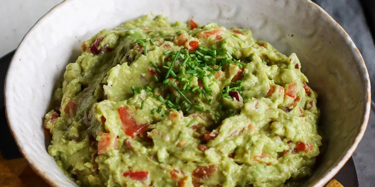 Chunky Spiced Guacamole